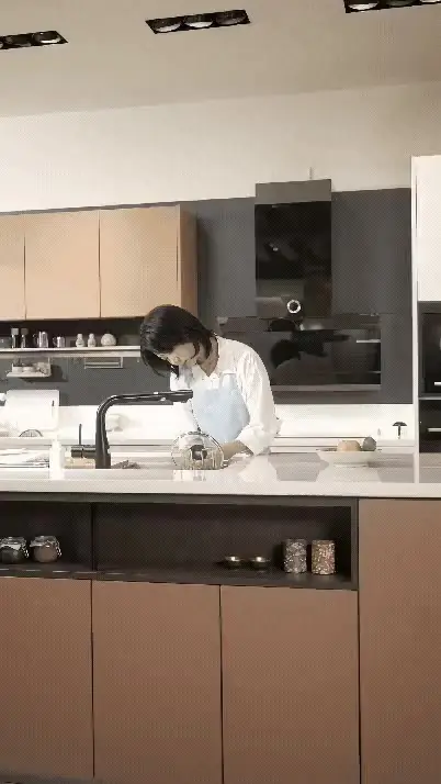 Ai 首尾幀 使商品變色